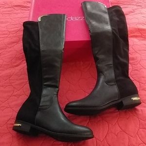 Shoedazzle Black Faux Leather/Faux Suede Boots